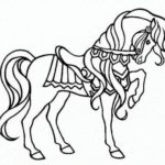 Raskrasil - loshad (1)