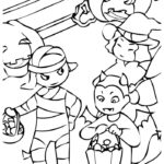 Raskrasil.com-Coloring-Pages-Halloween- Costumes-47